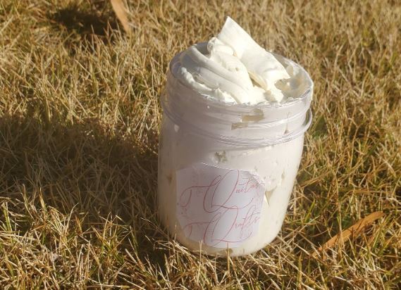 A handmade whipped shea butter made with unrefined shea butter and natural oils. The shea butter is packaged in a 8oz container by volume. This butter is good for use as a HAIR & SKIN moisturizer.